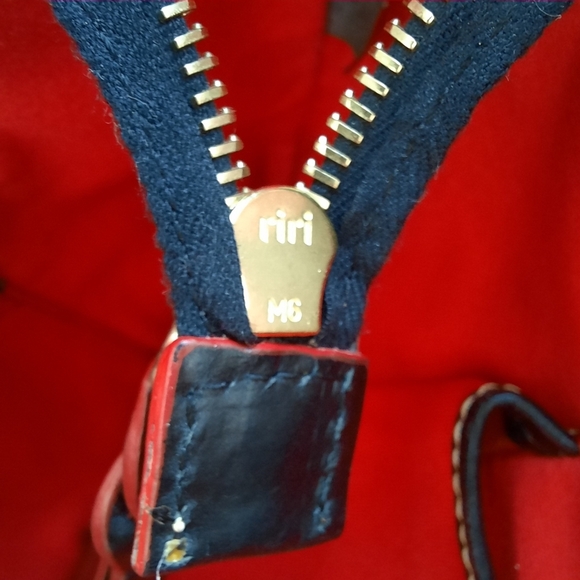 DISNEY PARKS X DOONEY & BOURKE" "Mickey Mania" "Body Parts" Tote Best of Mickey - Picture 15 of 16